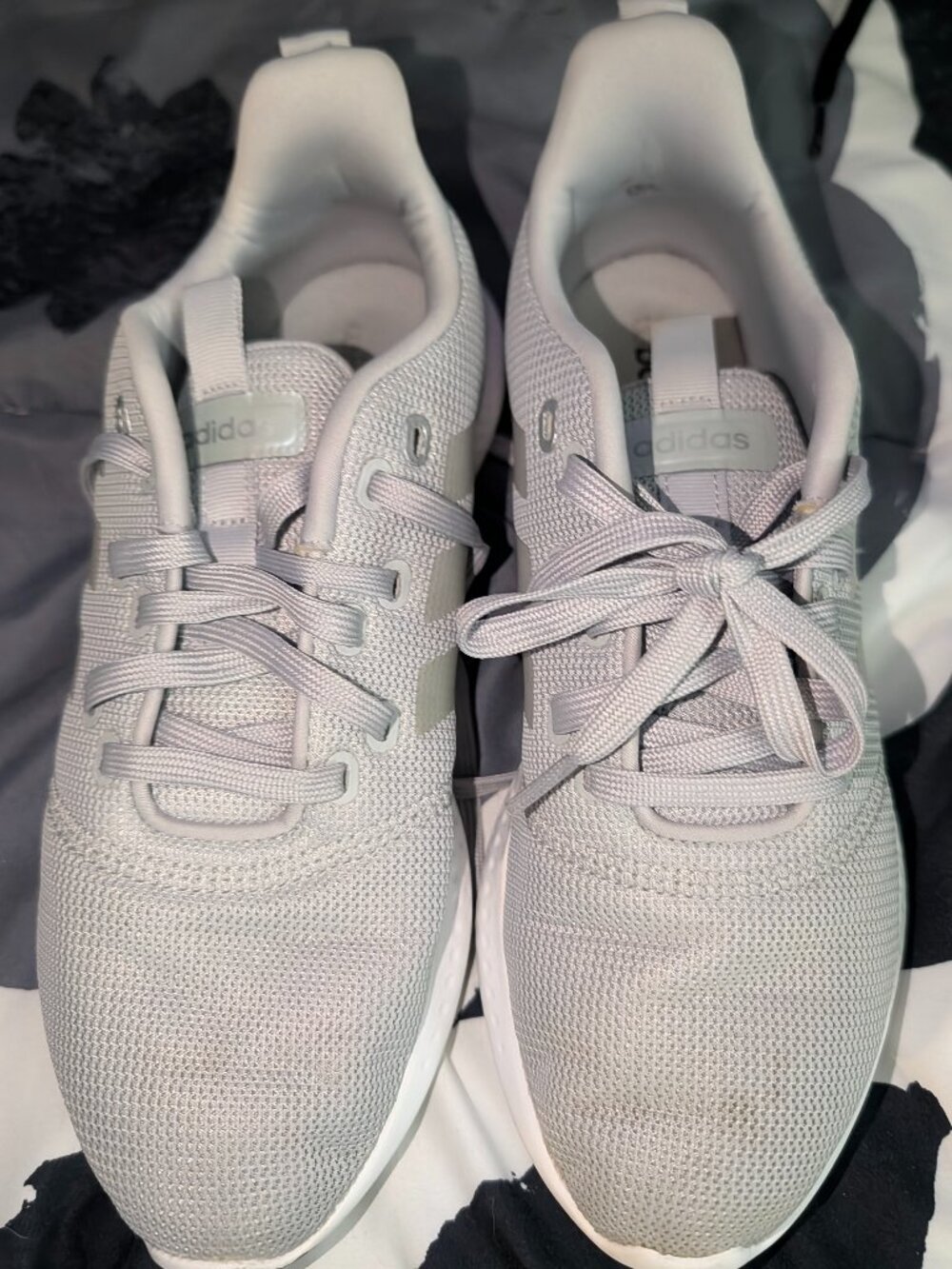 Women's Puremotion Grey Silver Metallic Size 9